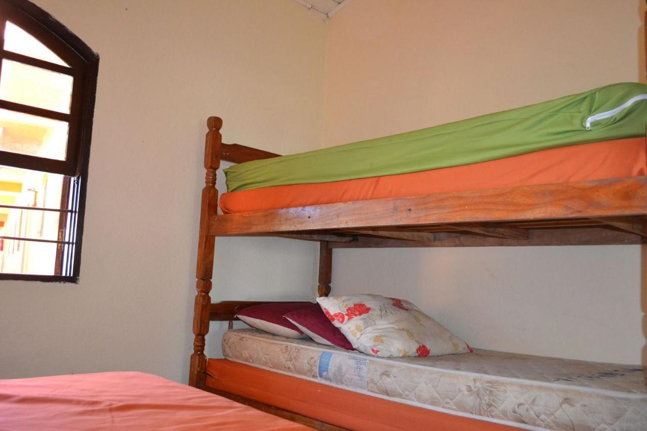 0001.09 - Maranduba - Chale Terreo - 1 Dormitorio - 6 Pessoas - 2 Quadras Do Mar - Piscina - Wi-Fi Ubatuba Kültér fotó