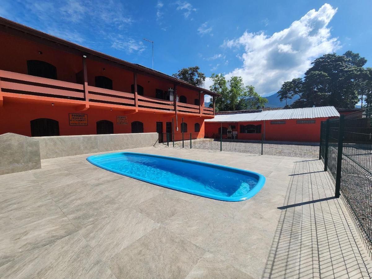 0001.09 - Maranduba - Chale Terreo - 1 Dormitorio - 6 Pessoas - 2 Quadras Do Mar - Piscina - Wi-Fi Ubatuba Kültér fotó